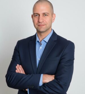 Адвокат Артур Блаер представил первый комплексный обзор изменений в иммиграционном праве Израиля за 2025 год