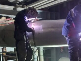 460 сотрудников российской компании — в зоне финансового риска