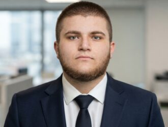 Чемпион по ММА Ахмад Курбанов стал самым молодым депутатом призыва 2026 года