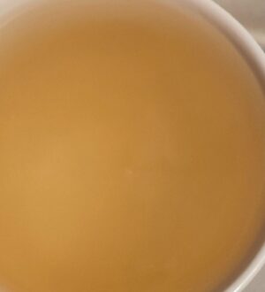 Жители Восточного в Красном-на-Волге страдают от рыжей воды