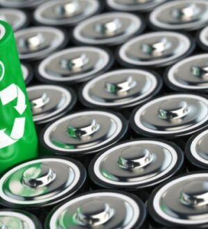 Компания «А Зет» и НЭК запускают программу по сбору использованных батареек в торговых центрах METRO