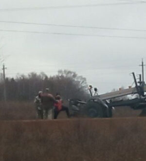 На автодороге Судиславль — Сырнево дорожные службы выполнили работы по укреплению откосов