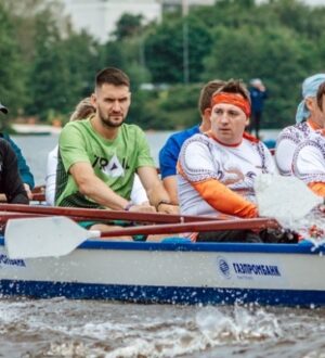 Более 250 гребцов со всей России приняли участие в регате «Золотые вёсла Санкт-Петербурга»