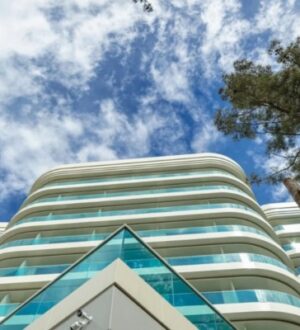 Плюсы и минусы покупки недвижимости у моря