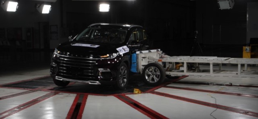 Безопасность EXEED TXL: системы активной и пассивной безопасности, краш-тесты и рейтинги